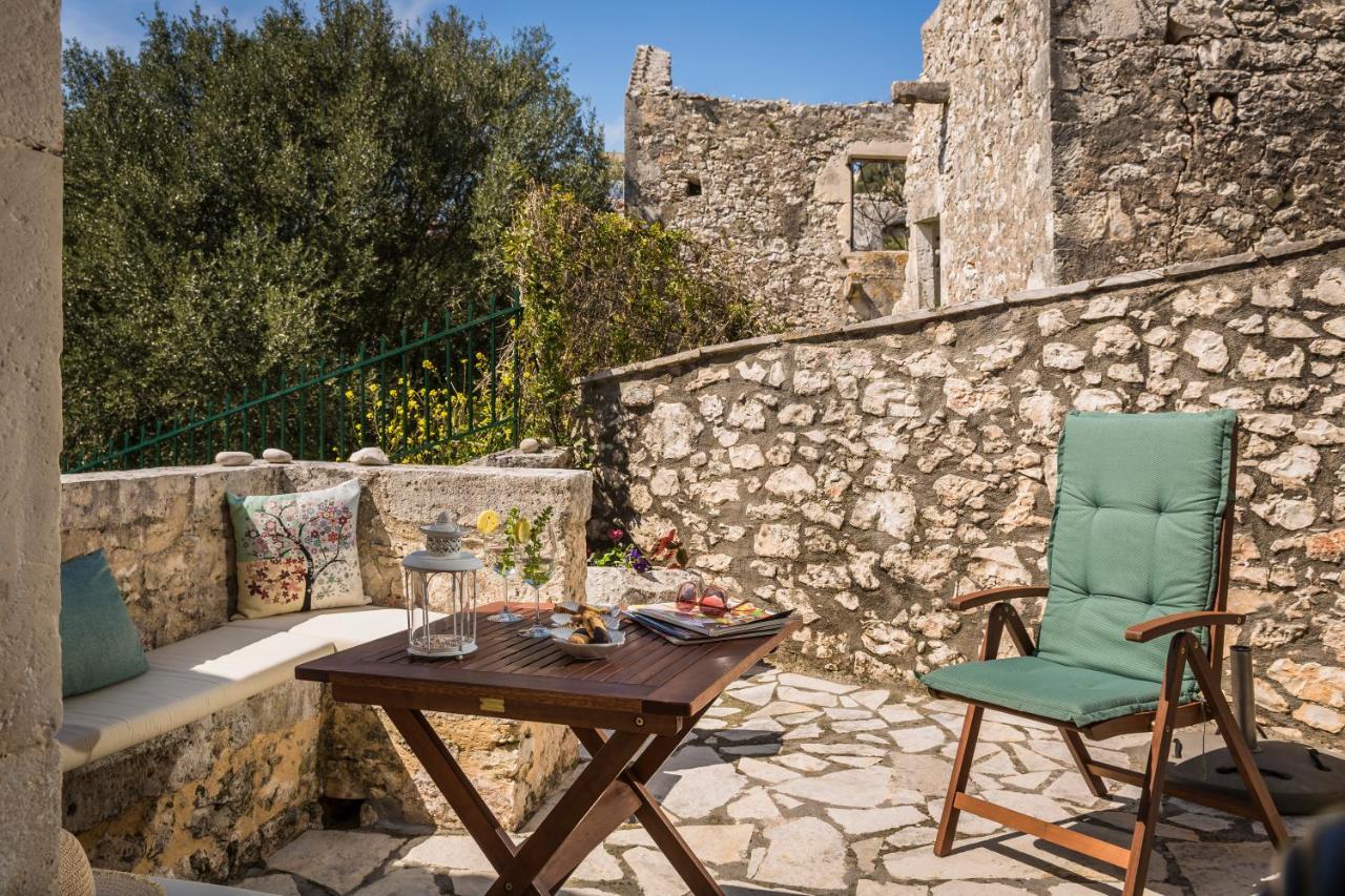 Traditional Stone House Anofli 1843 Fiskardo Kefalonia Екстер'єр фото